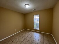 9059 Triple Crown Loop W in Southaven, MS - Building Photo - Building Photo