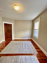 73 Hillsdale Rd in Medford, MA - Building Photo - Building Photo
