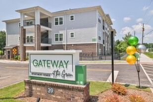Gateway at the Green in Greenville, SC - Building Photo