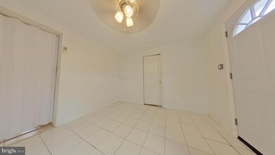 27292 Old Valley Pike in Toms Brook, VA - Building Photo - Building Photo