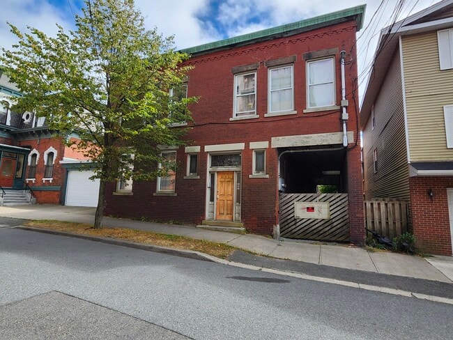 property at 238 Princess St