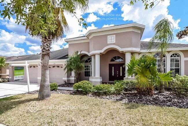 property at 1845 Beaconsfield Dr