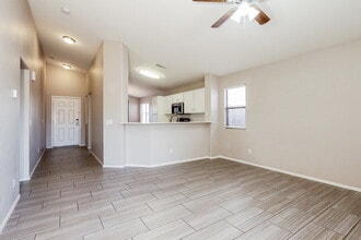 2525 S 109th Dr in Avondale, AZ - Building Photo - Building Photo