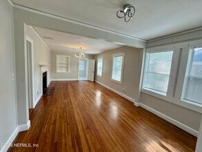 3352 College St in Jacksonville, FL - Building Photo - Building Photo