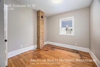 1208 Dunham St SE in Grand Rapids, MI - Building Photo - Building Photo