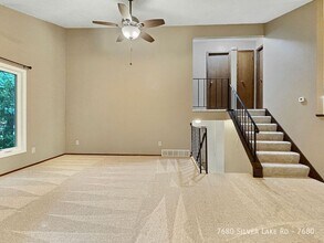 7680 Silver Lake Rd in Mounds View, MN - Building Photo - Building Photo