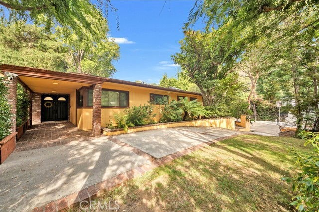 property at 2500 Benedict Canyon Drive