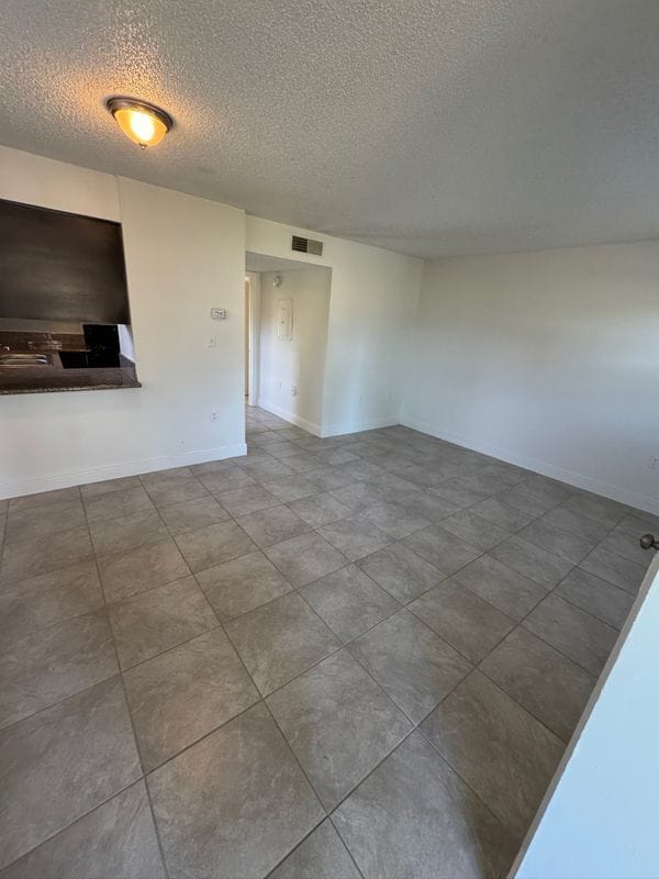 1197 Bentley Rd in Leesburg, FL - Building Photo - Building Photo