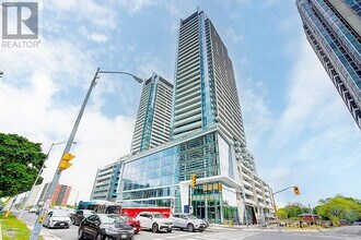 8-S2408 Olympic Gdn Dr in Toronto, ON - Building Photo - Building Photo