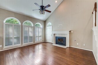 2608 Garden Ridge Ln in Arlington, TX - Building Photo - Building Photo