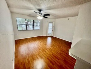 540 S Park Rd in Hollywood, FL - Building Photo - Building Photo