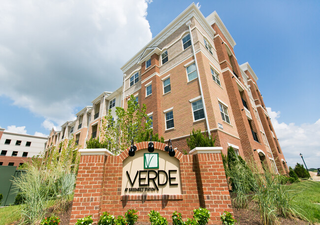 Verde at Greenbelt Station in Greenbelt, MD - Foto de edificio - Building Photo