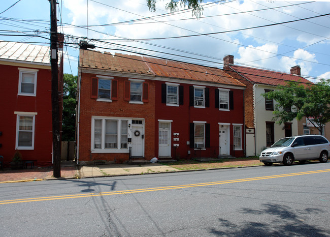 316-318 E Patrick St in Frederick, MD - Building Photo - Building Photo