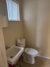 415 Roxana Rd in Highland Springs, VA - Building Photo - Building Photo