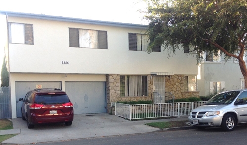 2285 Chestnut Ave in Long Beach, CA - Building Photo