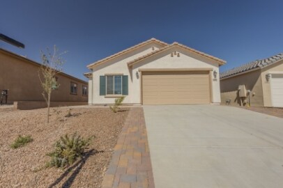 844 W Calle El Acuario in Sahuarita, AZ - Building Photo