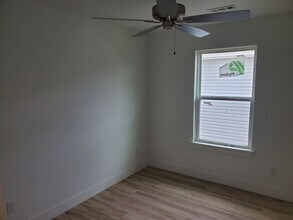 1205 Nedra Dr in Decatur, AR - Building Photo - Building Photo