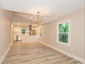 107 N Summit St in Little Rock, AR - Building Photo - Building Photo