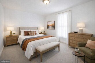 790 S Front St in Philadelphia, PA - Building Photo - Building Photo