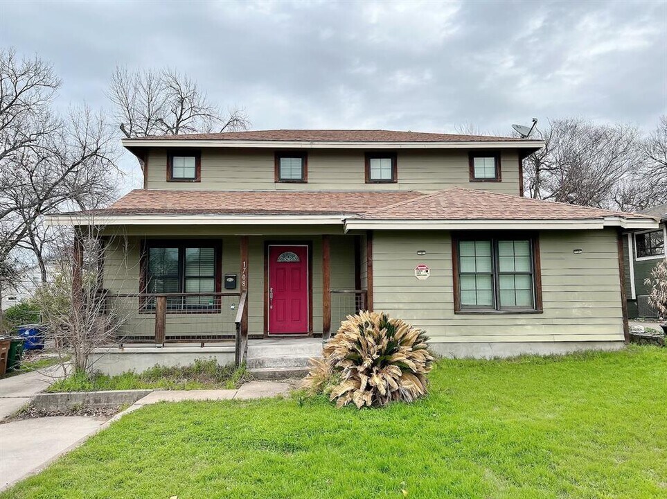 1708 Northwood Rd in Austin, TX - Building Photo