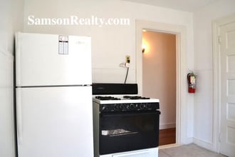 115 Waterman St in East Providence, RI - Building Photo - Building Photo