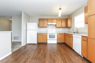 6337 River Valley Way in Indianapolis, IN - Building Photo - Building Photo