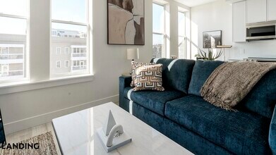 2005 11th St NW, Unit 503 in Washington, DC - Building Photo - Building Photo