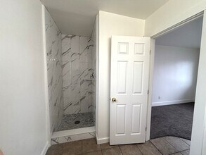 1675 S State St in Orem, UT - Building Photo - Building Photo