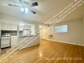2006 Sul Ross St in Houston, TX - Building Photo - Building Photo