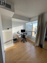 18 Yonge St in Toronto, ON - Building Photo - Building Photo