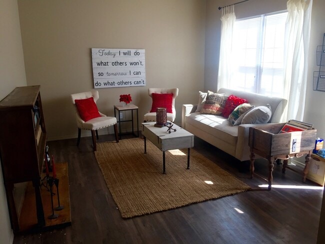 property at 3165 S Waterview Ln