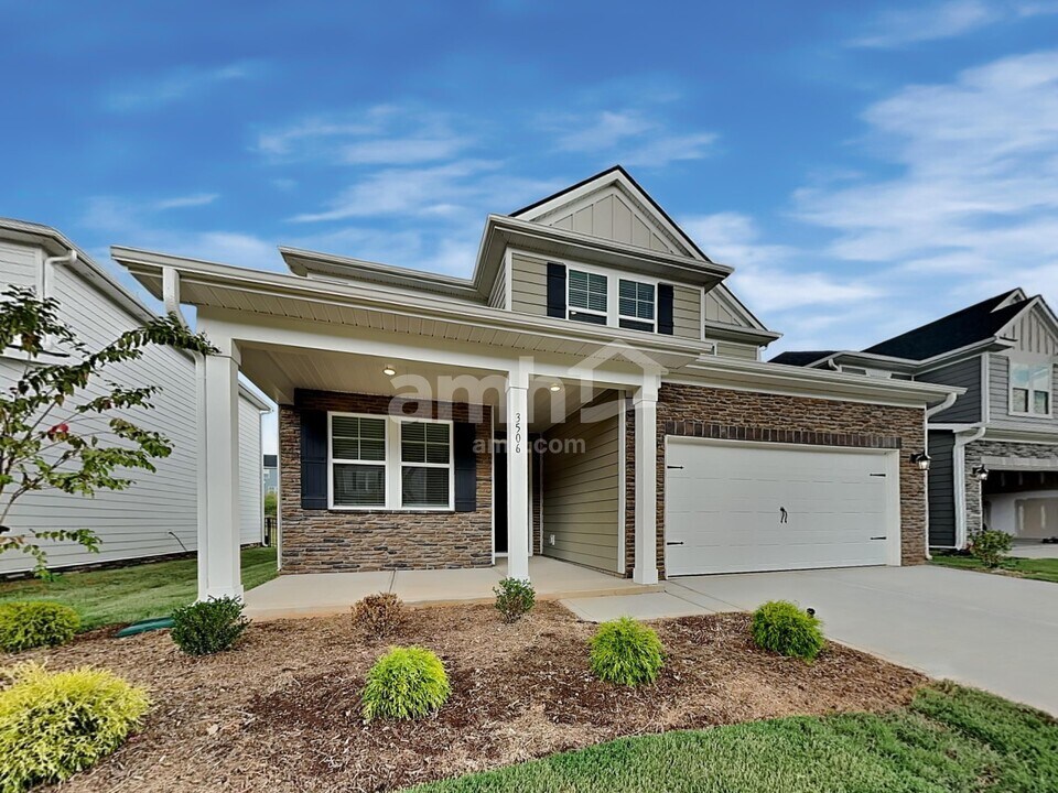 3506 Jefferson Cor Ln in Monroe, NC - Foto de edificio