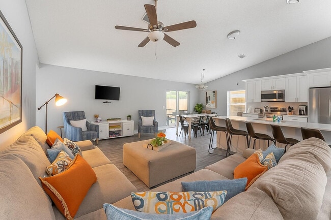 114 Sunny Oak Trail