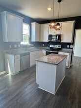 670 Spruce Garden Ct in Rural Hall, NC - Building Photo - Building Photo