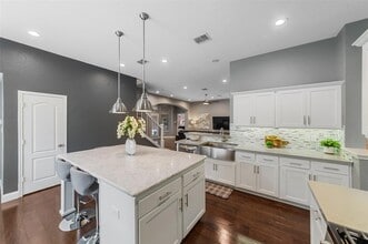 1551 Crystal Pass in Allen, TX - Foto de edificio - Building Photo