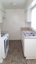 Fruitland Villa Apartments in Studio City, CA - Building Photo - Building Photo