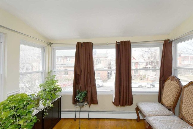 114-12 91st Ave in Queens, NY - Building Photo - Building Photo