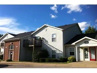 Sharon Woods Apartments in Newburgh, IN - Building Photo - Building Photo