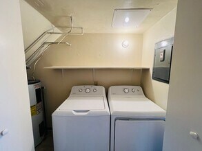 319 New Kent Rd in Blacksburg, VA - Building Photo - Building Photo