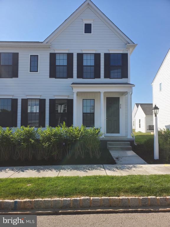property at 215 Hoke Farm Way