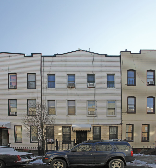 210 Himrod St in Brooklyn, NY - Building Photo - Building Photo