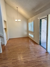 18 Cove Ln in Redwood City, CA - Building Photo - Building Photo