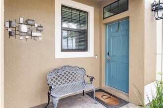 30349 Southwell Ln in Zephyrhills, FL - Foto de edificio - Building Photo