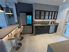 1205 NE 17th Terrace in Fort Lauderdale, FL - Building Photo - Building Photo