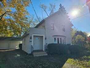 200 N Liberty Hi Rd in Haskins, OH - Building Photo - Building Photo