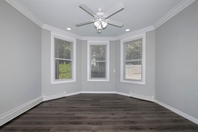 Fairfield Estates at Miller Place in Miller Place, NY - Building Photo - Building Photo