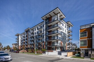 Canvas in Langley, BC - Building Photo - Building Photo