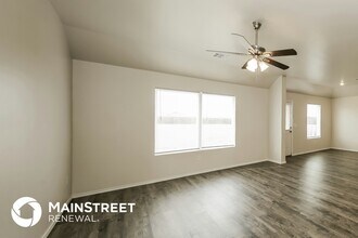 9513 Laredo Ln in Yukon, OK - Building Photo - Building Photo