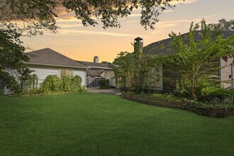 703 Wellington Point in Houston, TX - Building Photo - Building Photo