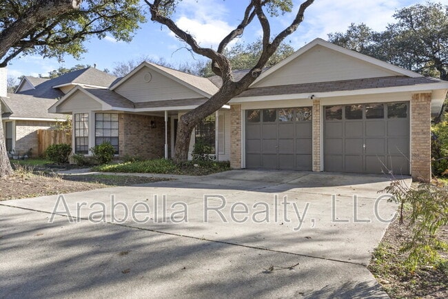 8554 Timber Lodge in San Antonio, TX - Building Photo - Building Photo